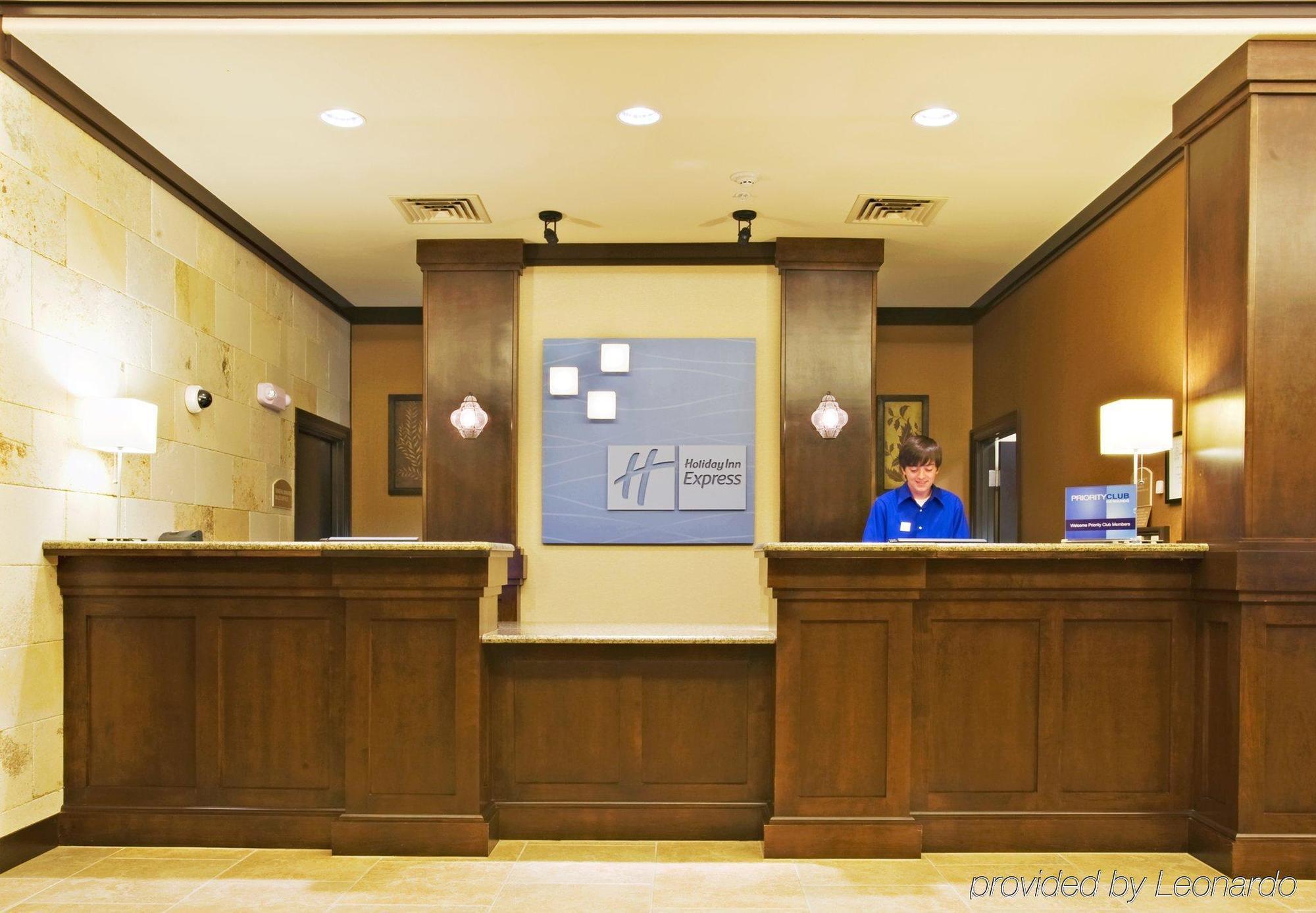 Holiday Inn Express Hotel & Suites Wichita Falls, An Ihg Hotel Zewnętrze zdjęcie